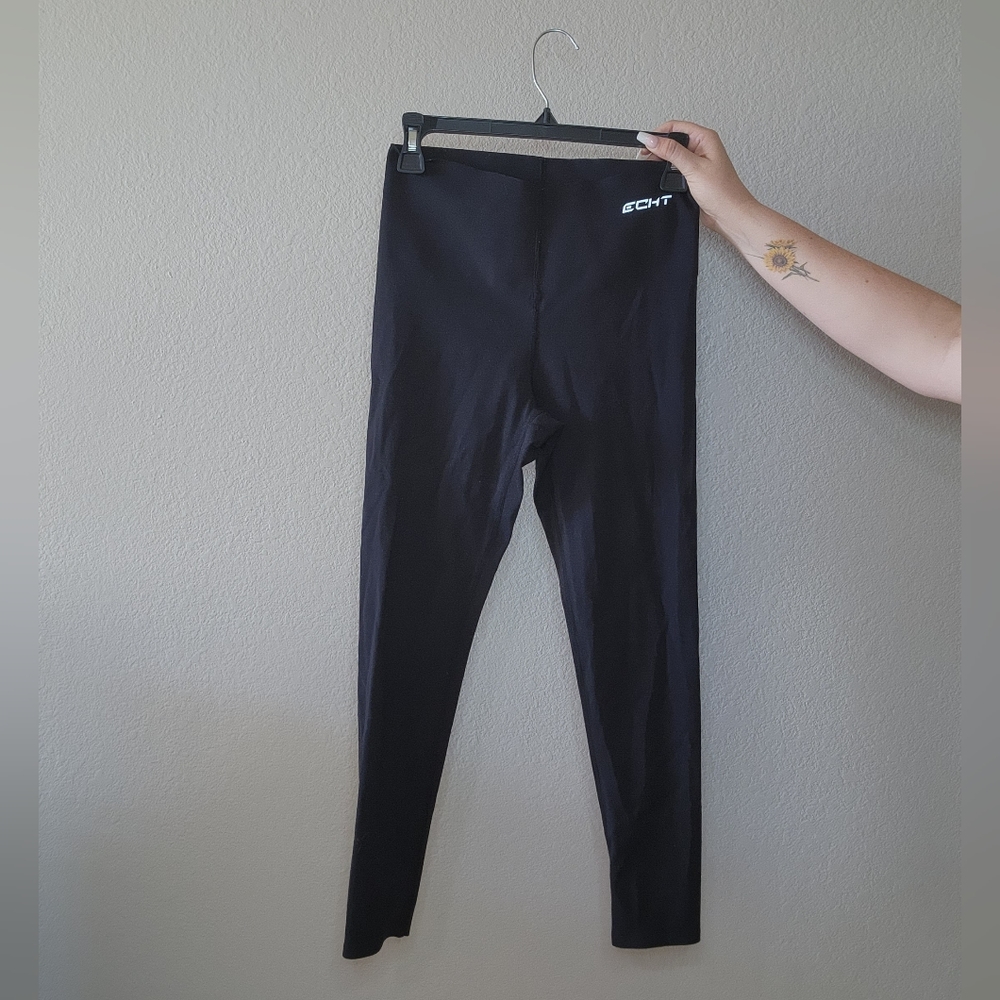 ECHT leggings size small